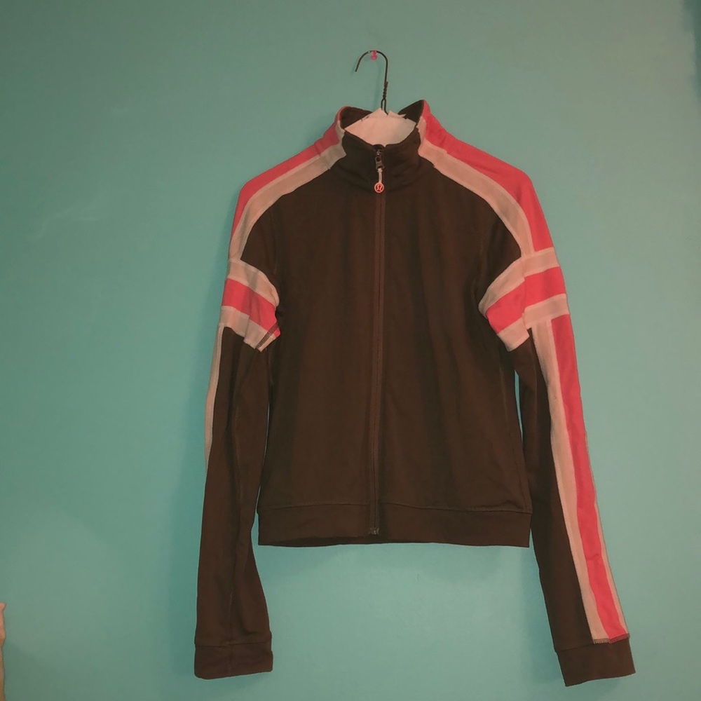 lululemon jacket